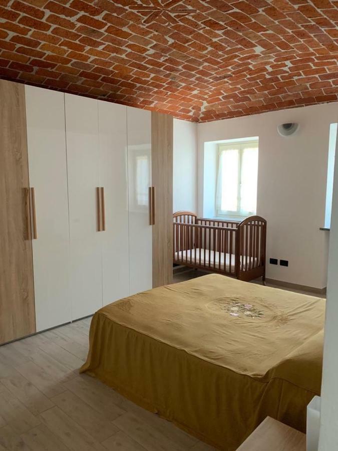 Takapradalu Villa Cisterna d'Asti Ngoại thất bức ảnh